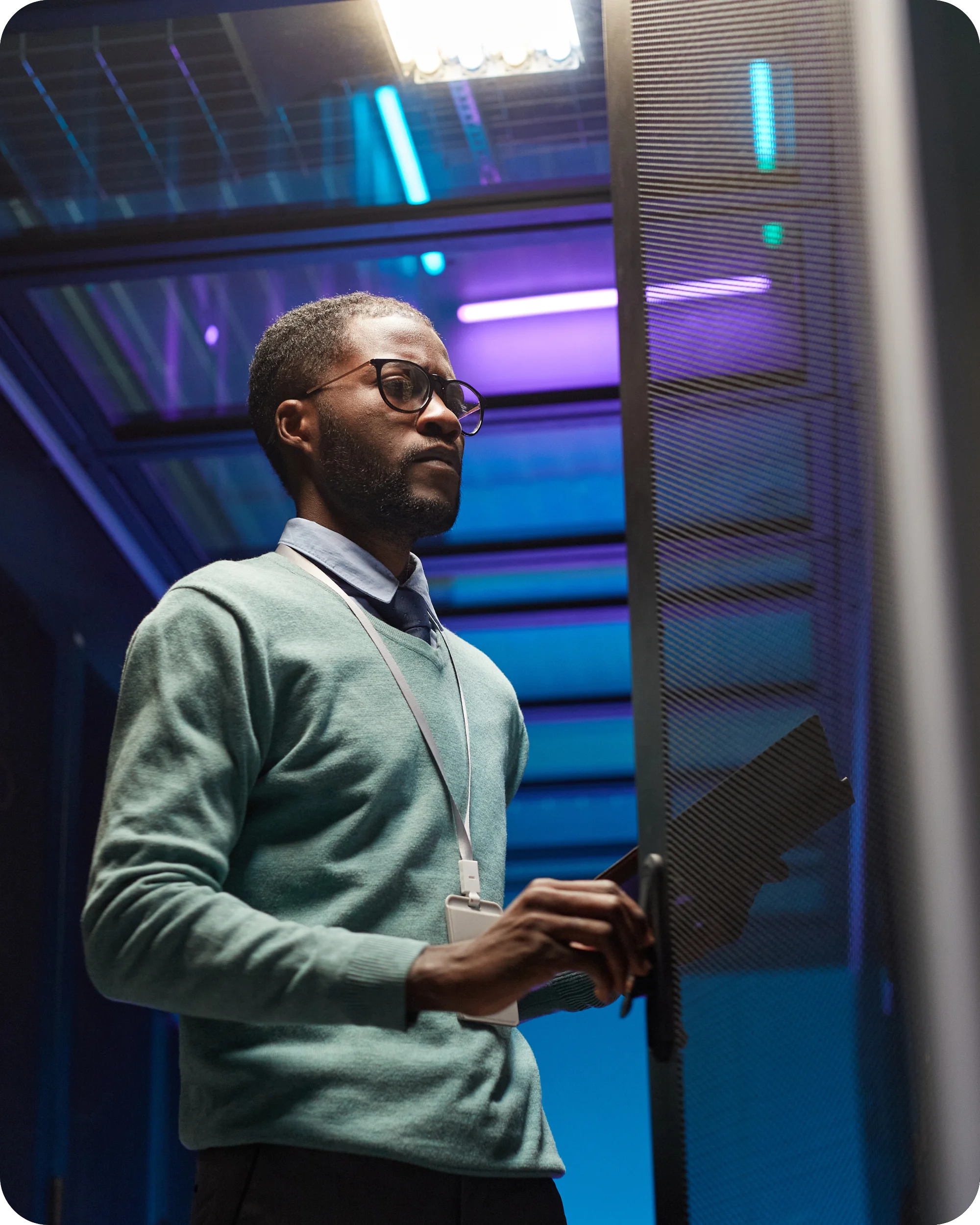 Abstract graphic representing multi-cloud security and encryption.